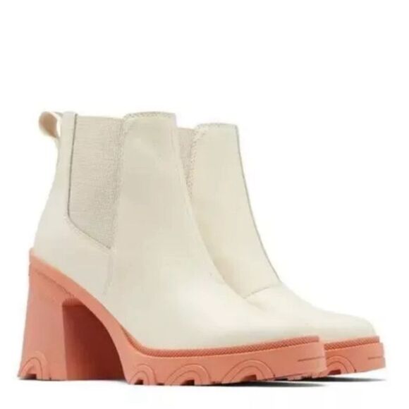 Sorel Brex Bootie - Picture 2 of 9